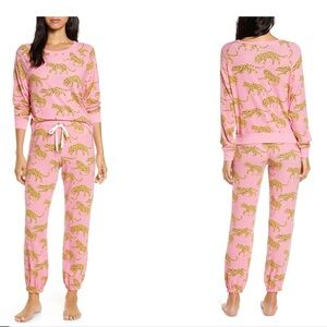 Honey Dew Star Seeker Pajamas in Bubblegum Leopard - M